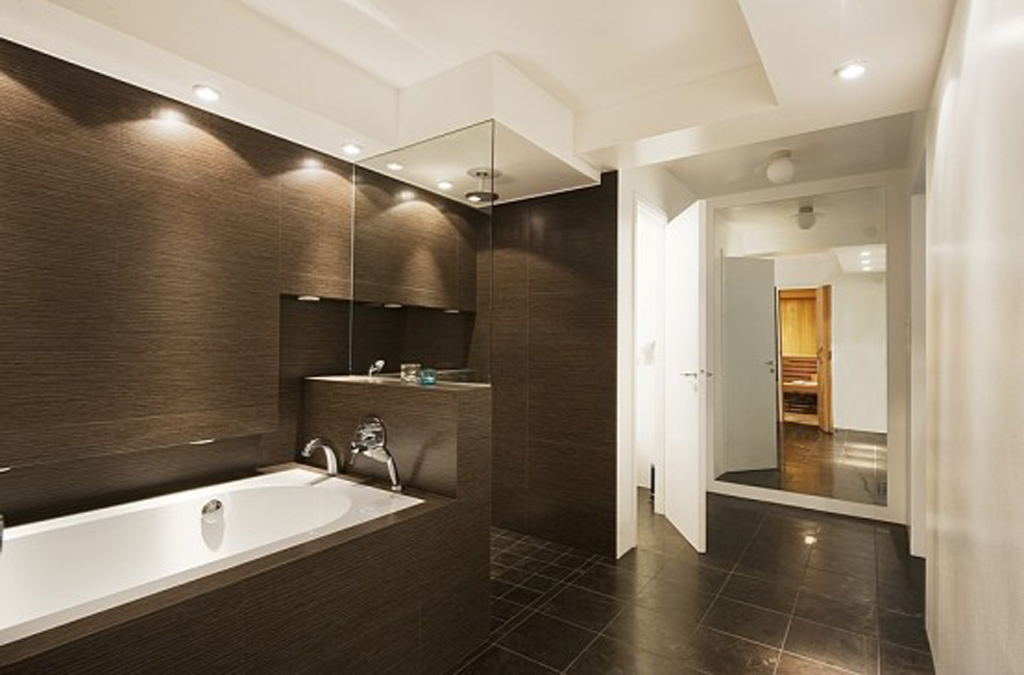 The Top 20 Small Bathroom Design Ideas for 2014 - Qnud